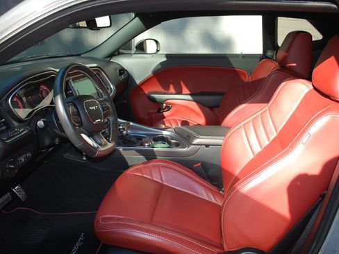 Used 2019 Dodge Challenger SRT Hellcat Redeye RWD image 38