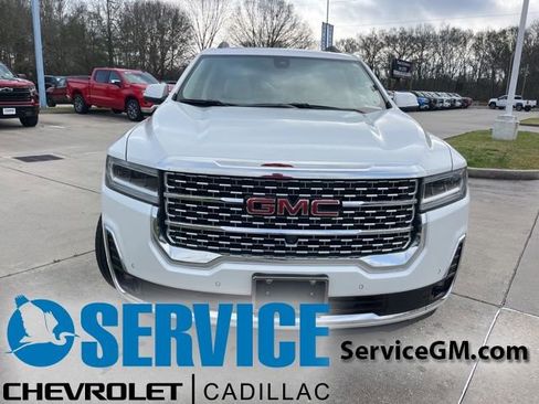 Used 2022 GMC Acadia Denali w/ Denali Ultimate Package image 11