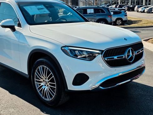 New 2026 Mercedes-Benz GLC 300 4MATIC image 2