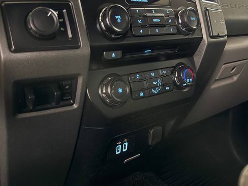 Used 2018 Ford F450 XL w/ STX Appearance Package AWD/4WD image 54
