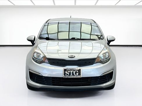Used 2017 Kia Rio LX w/ Power Package FWD image 2