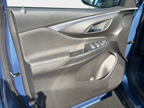 New 2026 Buick Envista Sport Touring FWD image 17