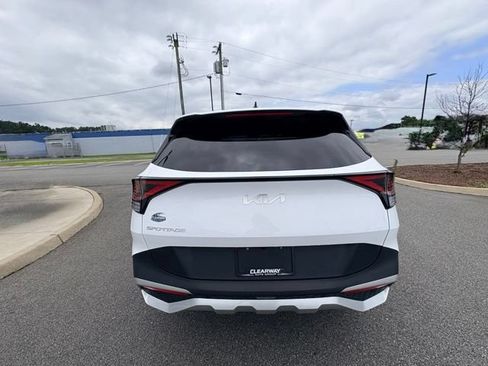 Used 2025 Kia Sportage EX w/ Premium Package FWD image 7