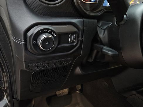 New 2025 Jeep Wrangler Unlimited Rubicon image 14