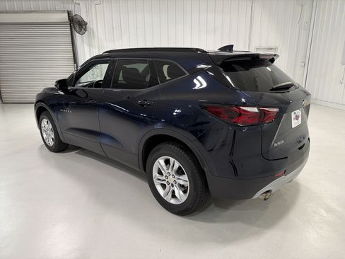 Used 2020 Chevrolet Blazer LT FWD image 3