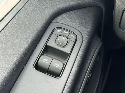 New 2025 Mercedes-Benz Sprinter 2500 image 37