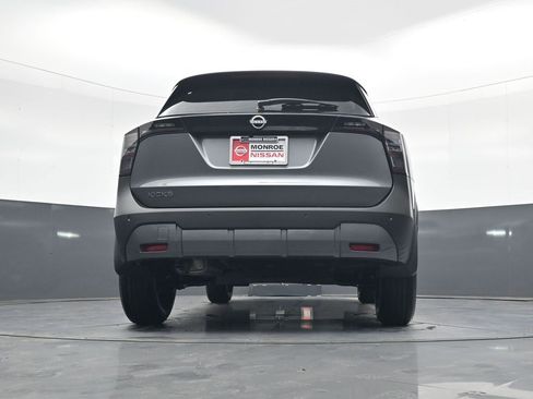 New 2026 Nissan Kicks S image 19