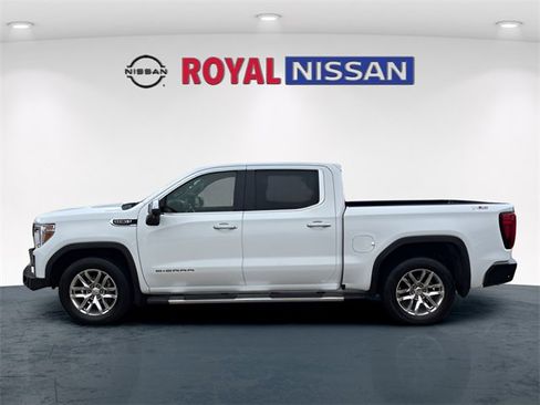 Used 2021 GMC Sierra 1500 SLT w/ SLT Premium Plus Package image 4