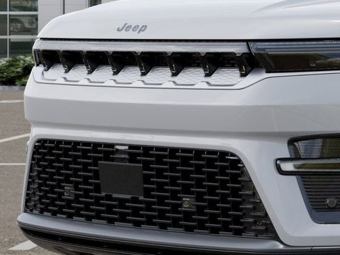 New 2026 Jeep Grand Wagoneer 4WD image 11