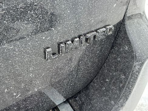 Used 2014 Jeep Grand Cherokee Limited image 13