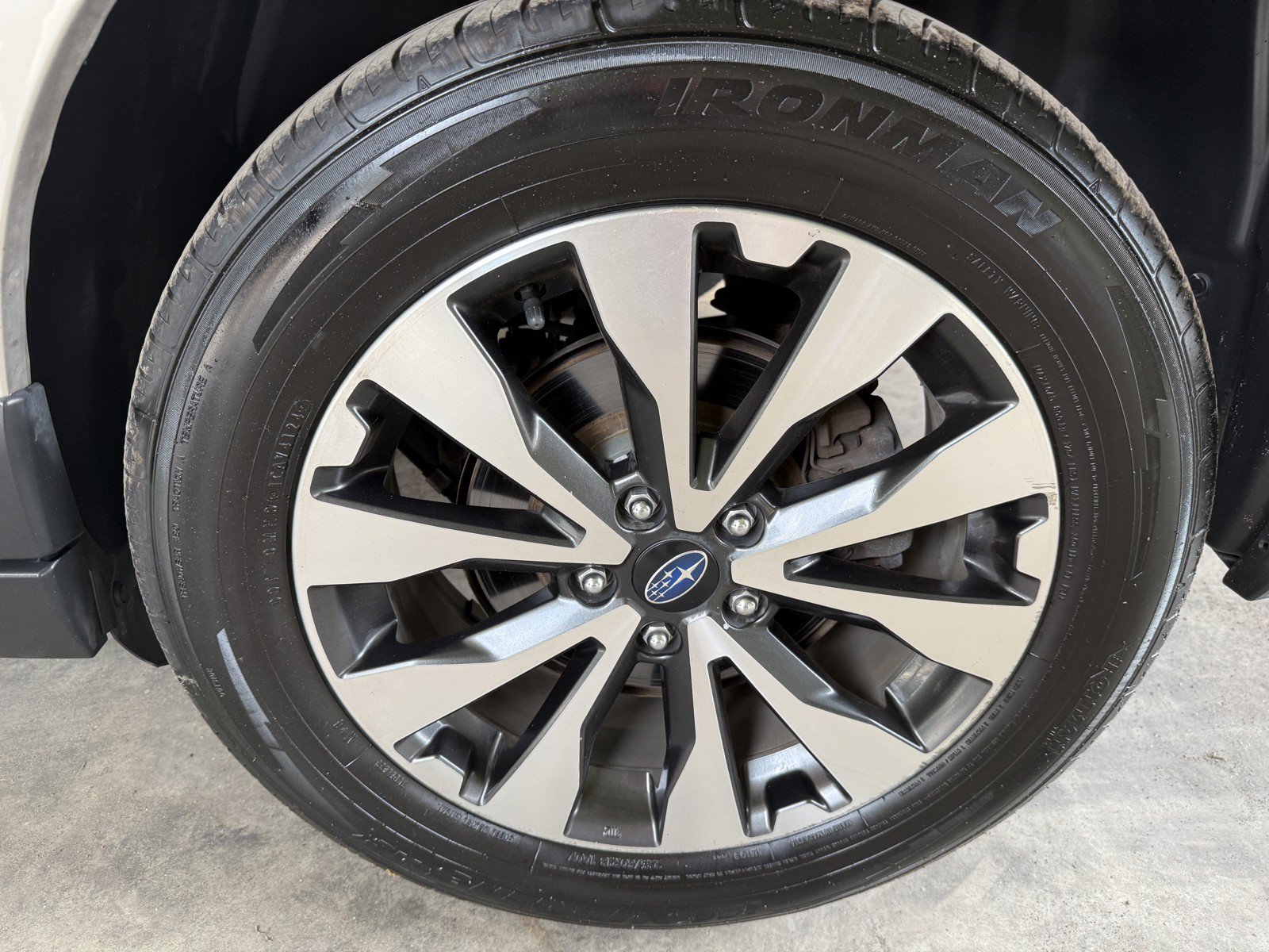 Used 2015 Subaru Outback 2.5i Limited AWD/4WD image 28