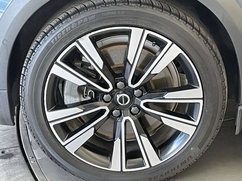 Used 2020 Volvo V60 T5 Cross Country AWD/4WD image 11