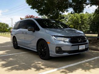 Used 2026 Honda Odyssey Sport-L video 2