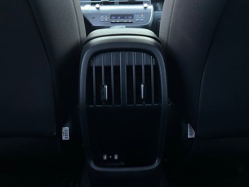 Used 2025 Hyundai Kona SEL image 13