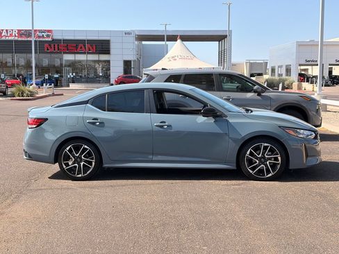 Certified 2024 Nissan Sentra SR w/ SR Premium Package FWD image 7