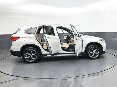 Used 2017 BMW X1 sDrive28i image 34