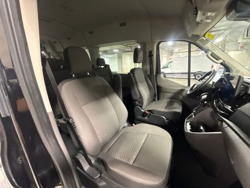 Used 2025 Ford Transit 350 XLT RWD image 10