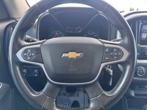 Used 2015 Chevrolet Colorado LT image 9