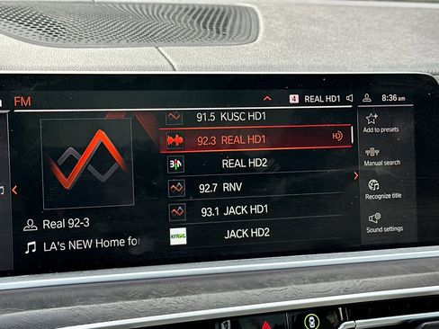 Used 2022 BMW X5 sDrive40i w/ Parking Assistance Package image 18