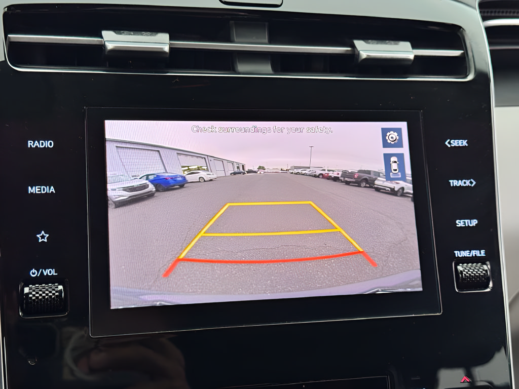 Used 2024 Hyundai Tucson SEL FWD image 18