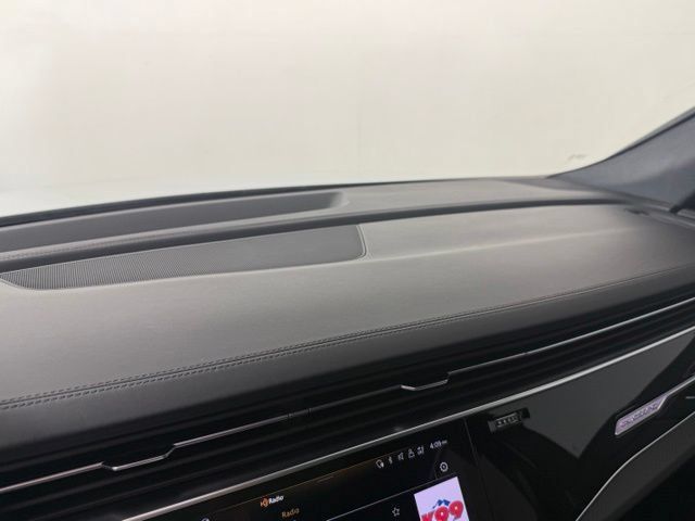 Used 2024 Audi RS Q8 w/ Black Optic Package AWD/4WD image 32