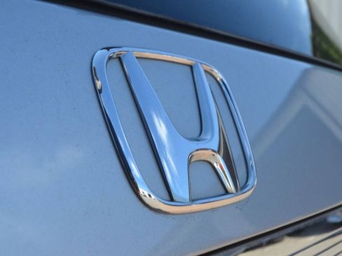 Used 2014 Honda Odyssey EX-L image 8