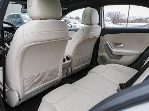 Used 2019 Mercedes-Benz A 220 image 35