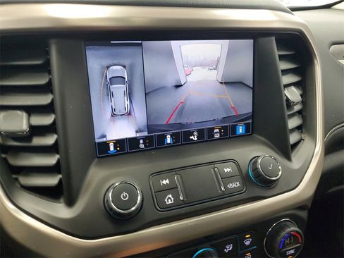 Used 2023 GMC Acadia Denali w/ Black Diamond Edition image 25