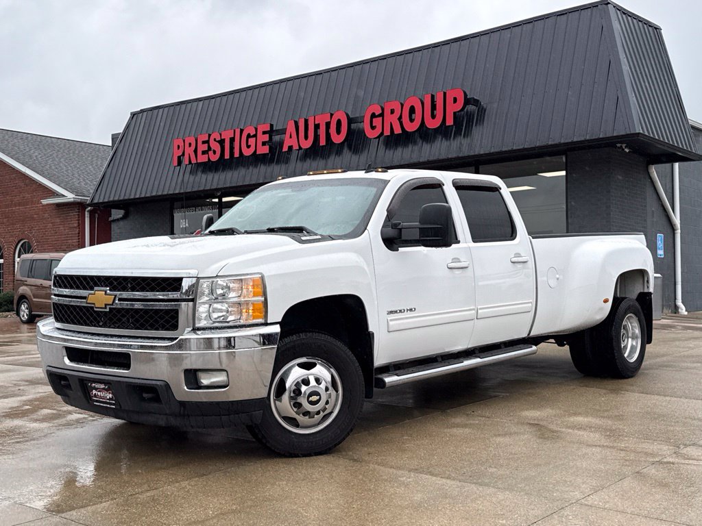 Used 2012 Chevrolet Silverado 3500 LTZ w/ LTZ Plus Package RWD image 19
