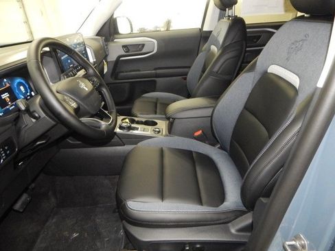 New 2025 Ford Bronco Sport Outer Banks w/ Outer Banks Tech Package+ image 13