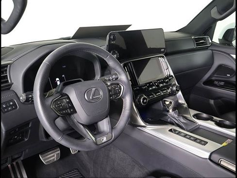 Certified 2025 Lexus LX 600 F Sport w/ Accessory Package (2T) AWD/4WD image 6
