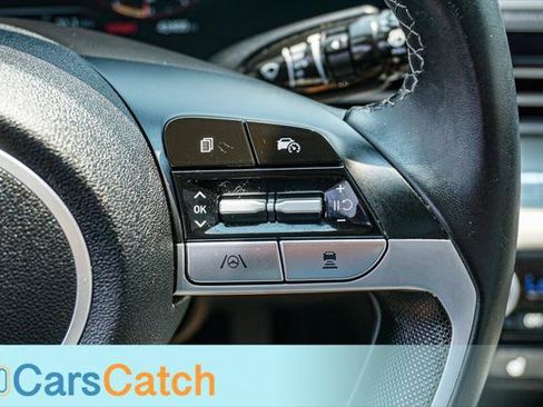 Used 2024 Hyundai Elantra Limited FWD image 29