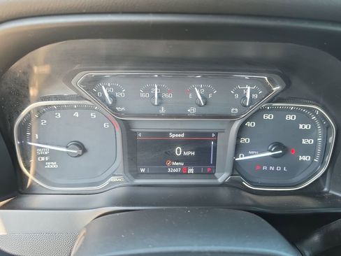 Certified 2021 GMC Sierra 1500 SLT w/ SLT Premium Plus Package AWD/4WD image 24