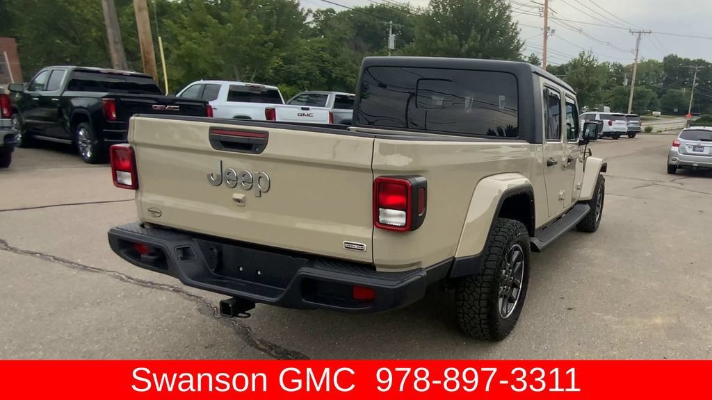 Used 2022 Jeep Gladiator Overland AWD/4WD image 9
