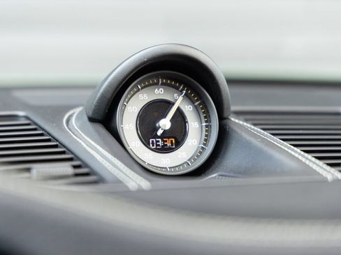 Certified 2022 Porsche 911 GT3 RWD image 17