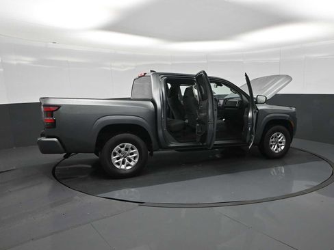 Used 2024 Nissan Frontier SV AWD/4WD image 28