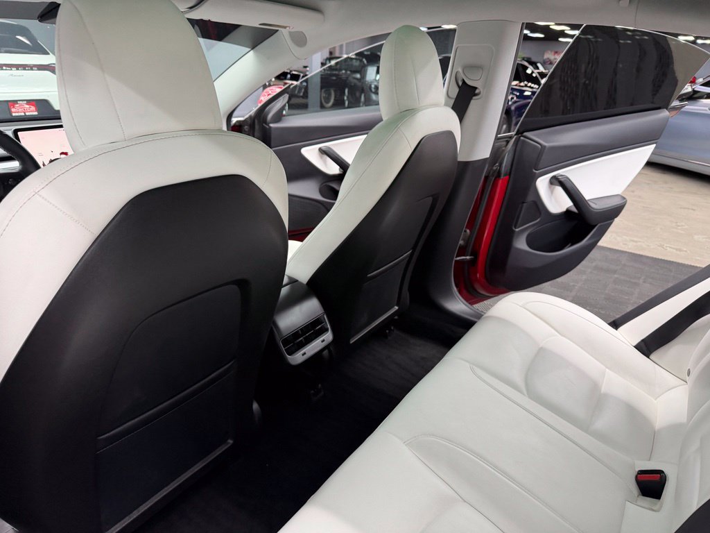 Used 2019 Tesla Model 3 Standard Range RWD image 34