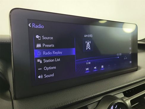 Used 2023 Lexus IS 350 F Sport w/ Navigation Package image 25