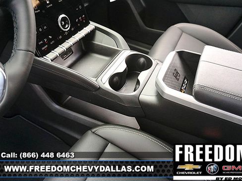 New 2026 GMC Terrain Elevation w/ Elevation Premium Package FWD image 33