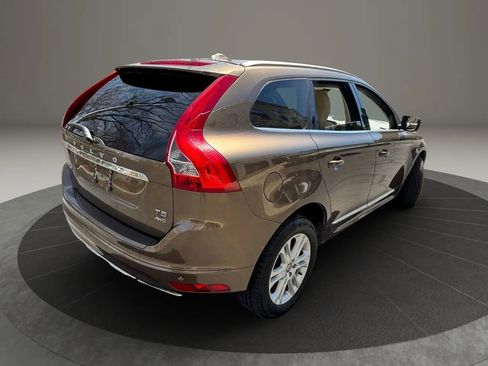 Used 2015 Volvo XC60 T5 image 35