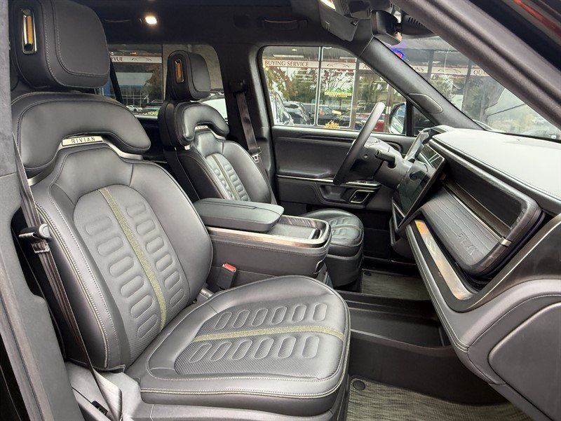 Used 2024 Rivian R1S Adventure Quad AWD/4WD image 19
