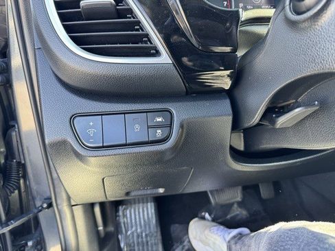 Used 2021 Kia Seltos EX image 15