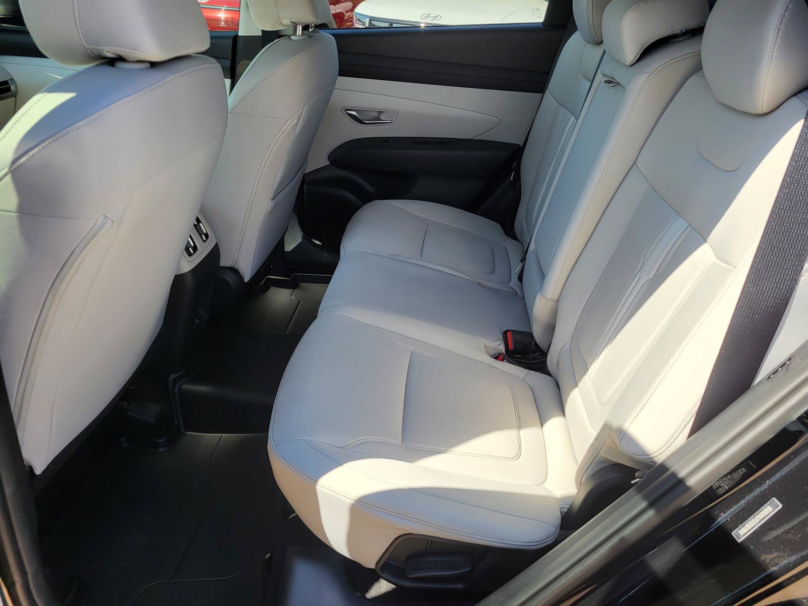 New 2026 Hyundai Tucson SEL FWD image 11