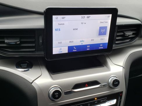 Used 2022 Ford Explorer XLT w/ Class IV Trailer Tow Package image 20