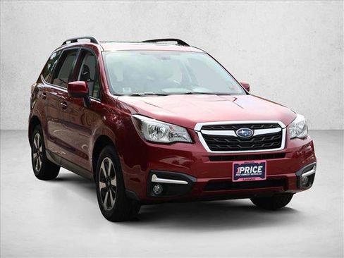Used 2018 Subaru Forester 2.5i Premium AWD/4WD image 3