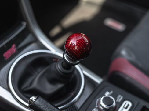 Used 2015 Subaru WRX STI Limited AWD/4WD image 9