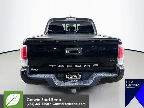 Used 2020 Toyota Tacoma TRD Off-Road w/ Technology Package AWD/4WD image 9