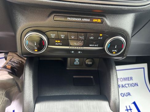 Used 2023 Ford Escape Active FWD image 21