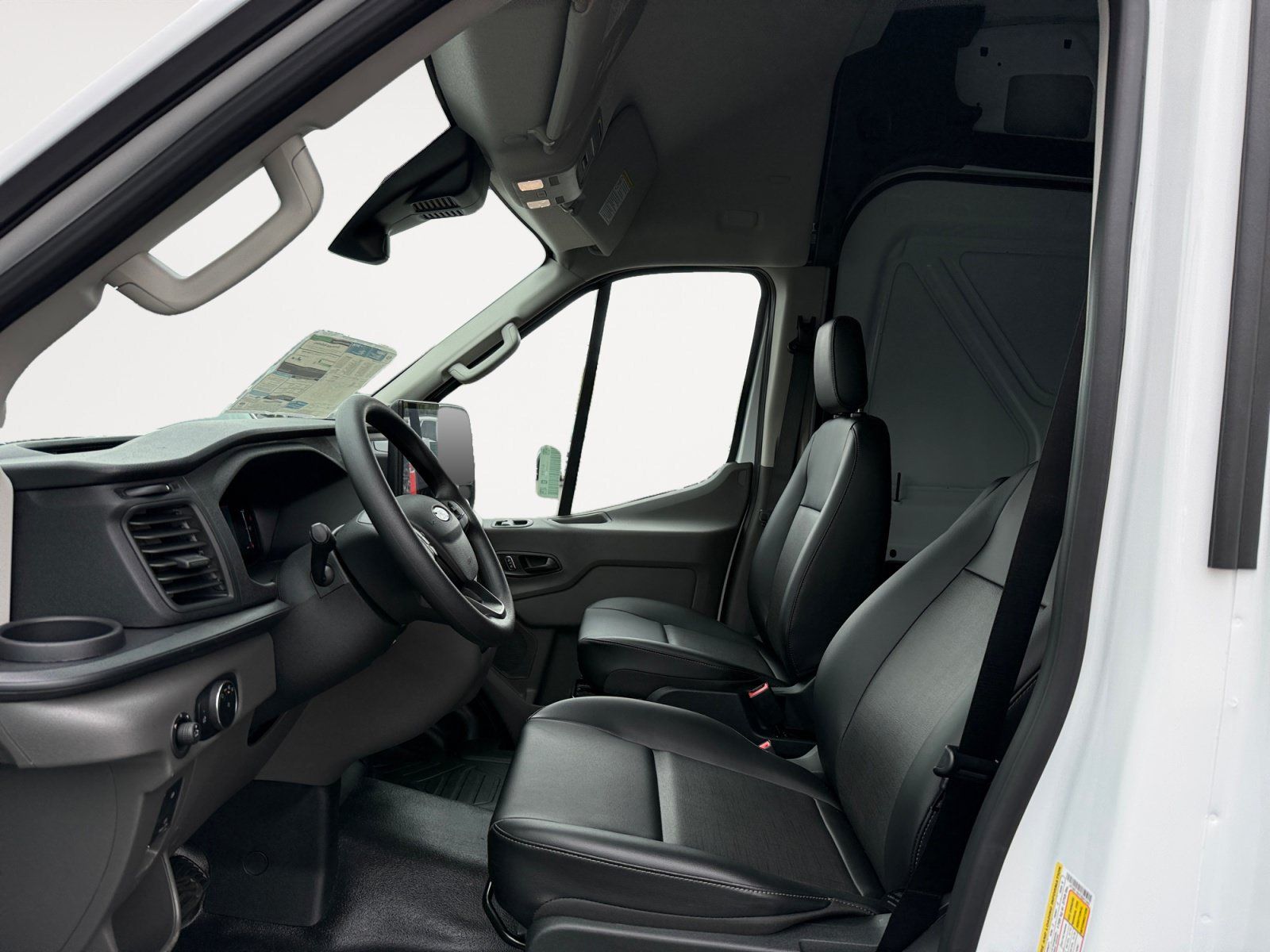 New 2026 Ford Transit 250 148 High Roof RWD image 10