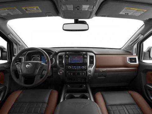 Certified 2017 Nissan Titan Platinum Reserve image 10